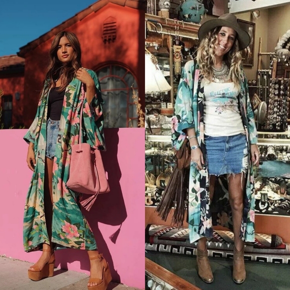 New Spell Designs Nightingale Reversible Kimono Robe Teal Black S/M Duster Lily - Picture 3 of 16